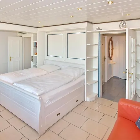 Apartment Haus Metropol, App 319 