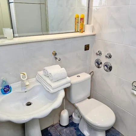 Haus Metropol, App 319 